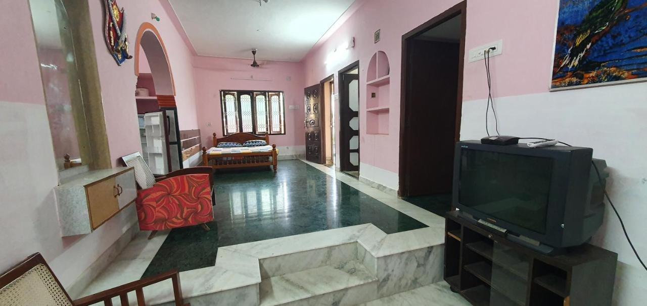 Oonjal Veedu Apartment กุตตาลัม ภายนอก รูปภาพ
